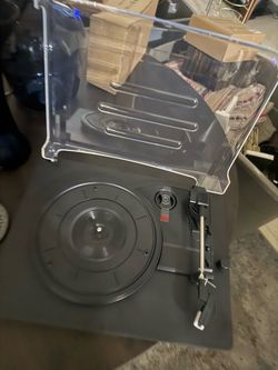 Vinyl Record Player / Turntable ✨
