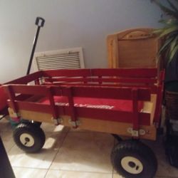 Radio Flyer Red Wooden Wagon, The Sides Come Off Easy To Convert Into A Flat Wagon For Gardening, Tires All Good, Great Condition Super Durable
