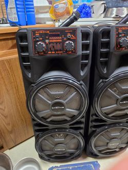 Dual 12" bluetooth karaoke speakers