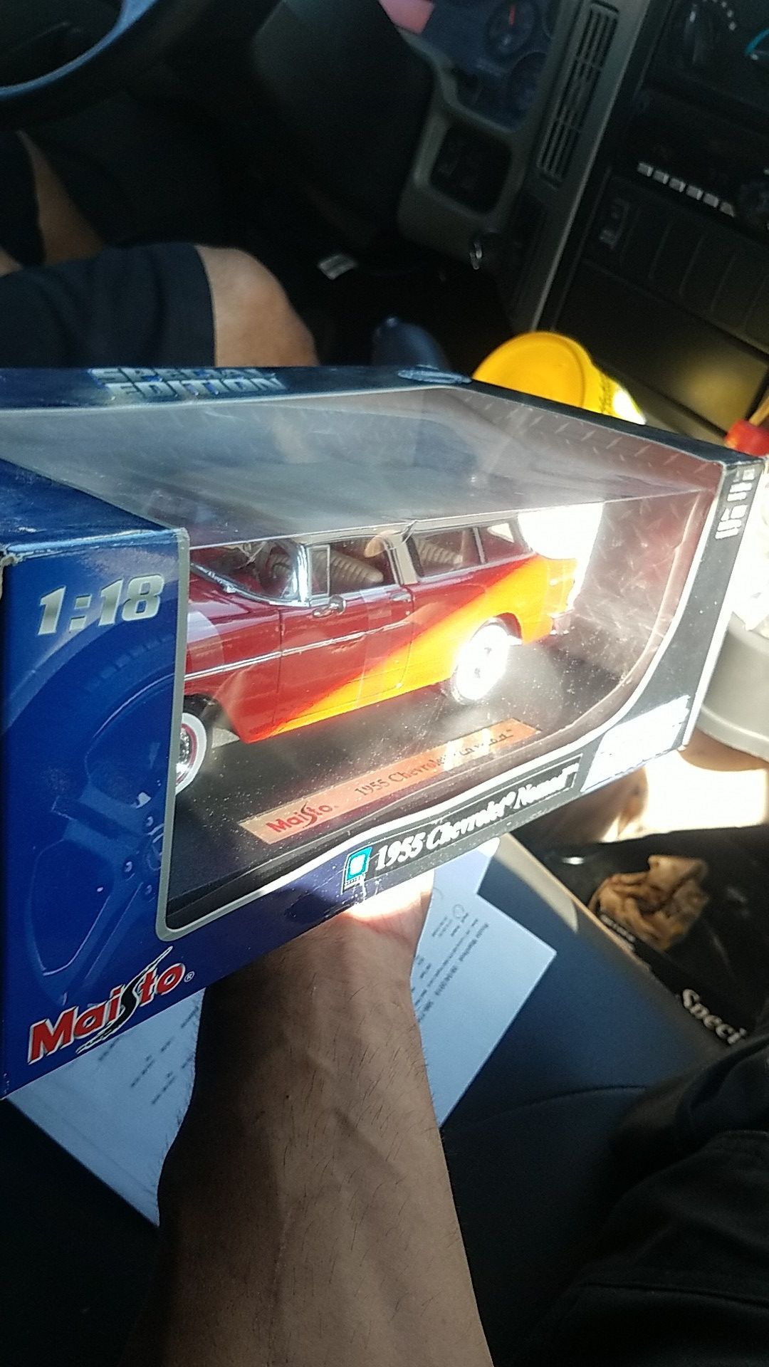 Maisto 1955 Chevy Nomad Diecast