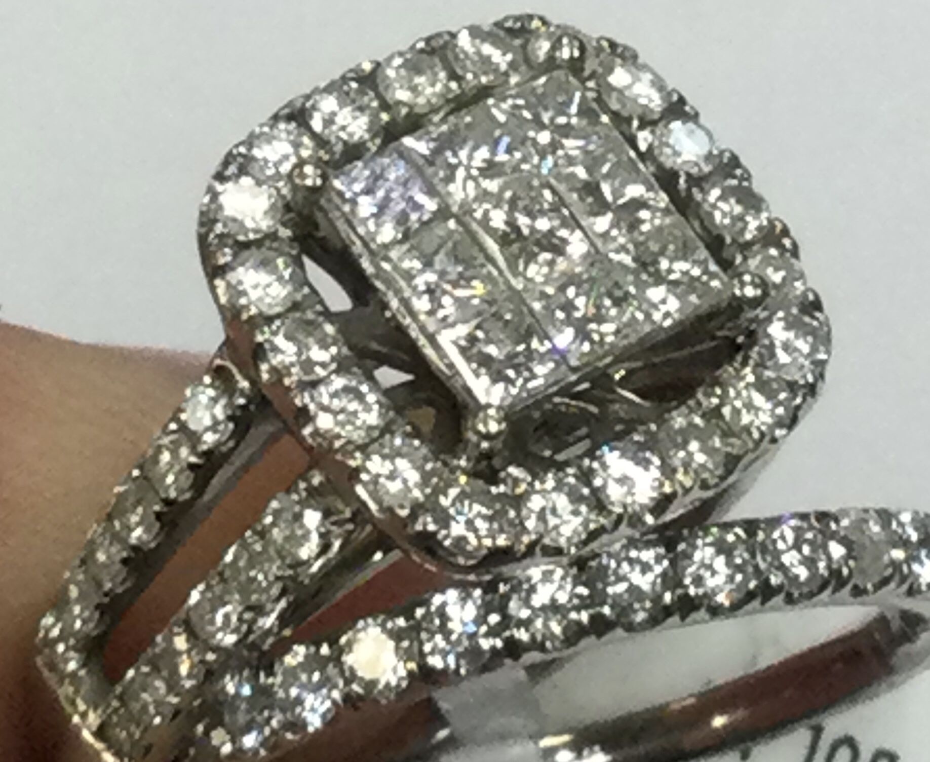 14KWG Ladies Apprx. 1.75CTW Wedding Set