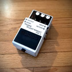 BOSS NS-2 Noise Suppressor - Pedal !!TAKING OFFERS!!