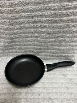 7.5” Nonstick Frying Pan