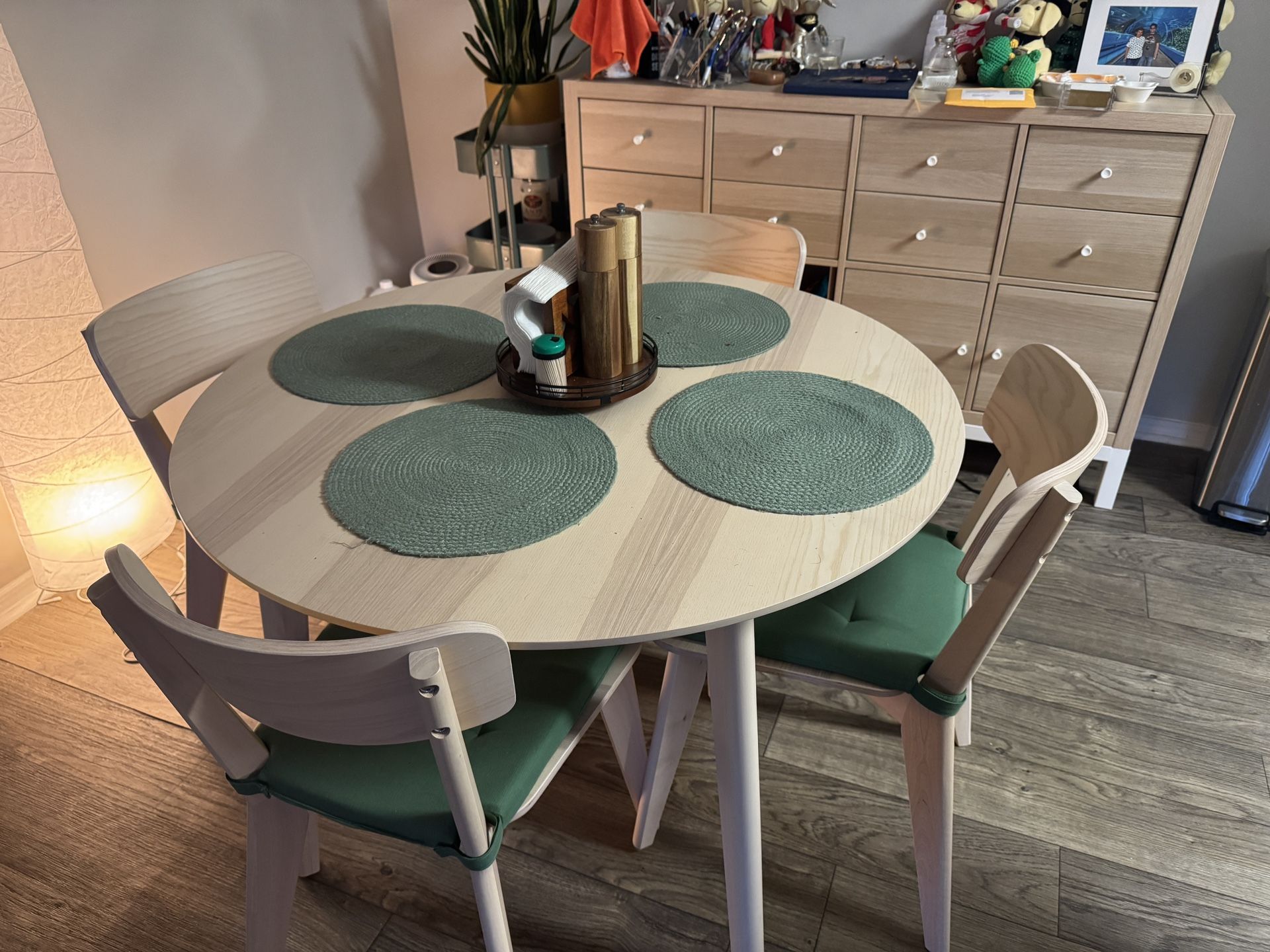 Dining Table With Chairs