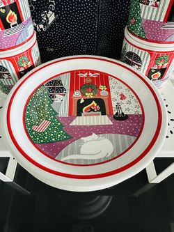 8 piece set Vintage 1981 ‘‘Twas the night before Christmas Santa snack set 4 - 9 oz mugs  4 - 7 1/4” saucers  Made in Korea  Jepcor international  