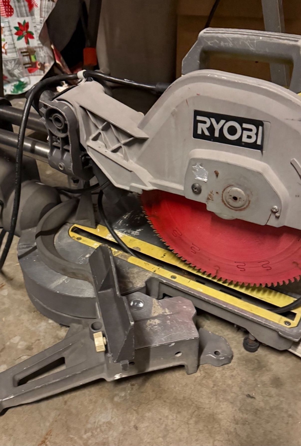 Ryobi Saw 