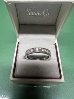White Gold And Diamond Men’s Ring