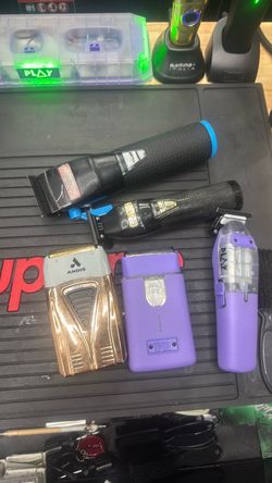 1clipper,2 shavers,2 trimmers