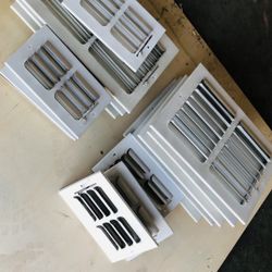 A/C Vents In Good Condition 