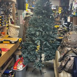 7’ BD C Christmas Tree