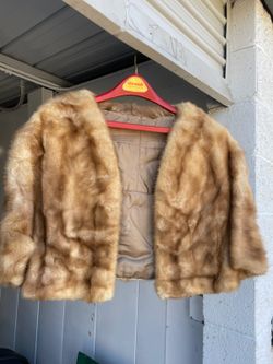 Vintage Golden-Tan Fur-Style Short Jacket ā $95 OBO