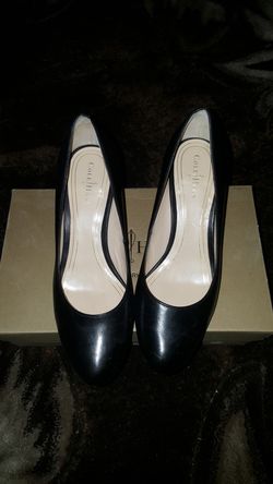 Dress shoes