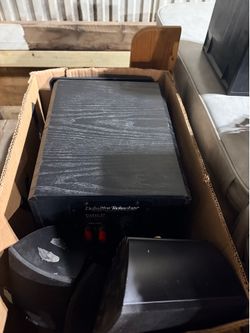 Definitive technology surround system !!