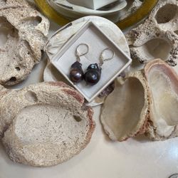 Sea Pearl  Blister  Earrings 