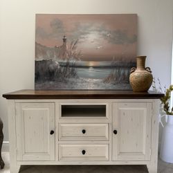 Jofran Inc. TV Console / Media Cabinet