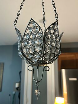 lotus-shaped hanging chandelier