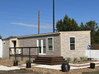 16x40x8 With 6ft Porch