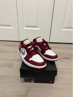 Jordan 1 Low - Size 9