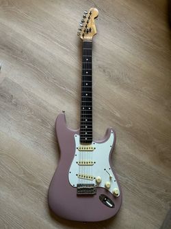 Vintage Squier Stratocaster Made in Japan E Series
