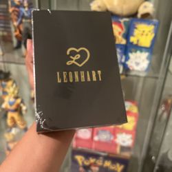 Leon Hart Box Signed PSA Pokémon 