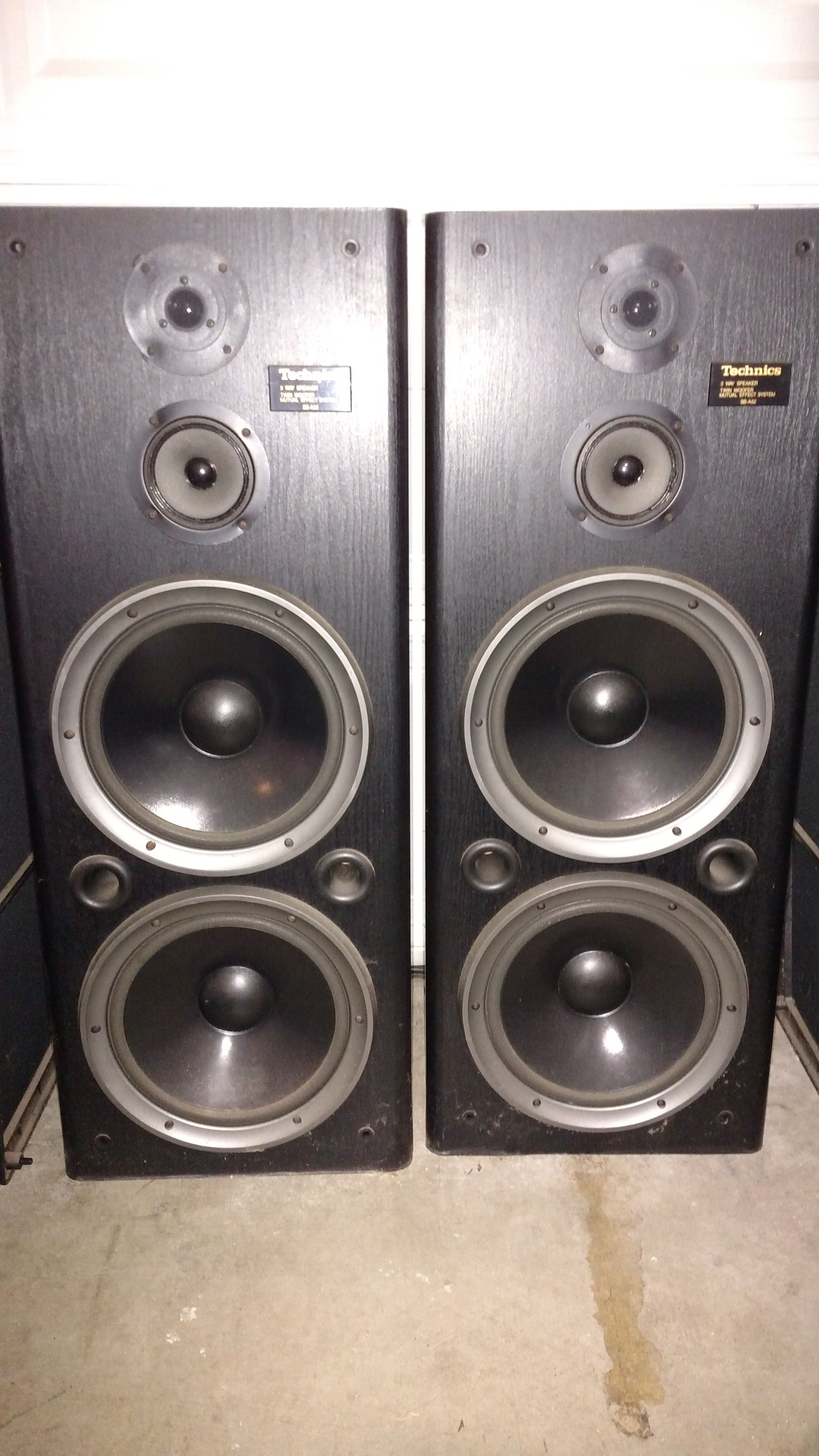 Technics SB-A52 speakers