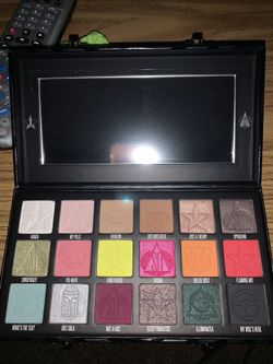 Jeffree Star Shane Dawson conspiracy pallete