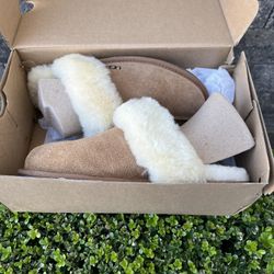 **** Hurry/ Won’t .>> Last UGG Women's Scuffette II Slipper ((Size 8))