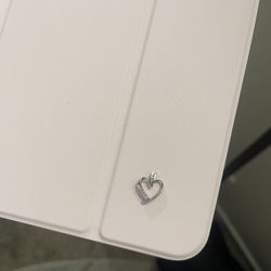 10kt White Gold Heart Pendant 