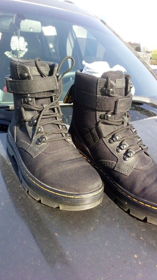 Men's Dr Martin Airwair Boots