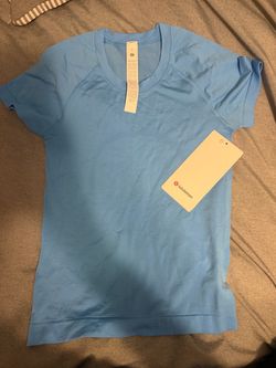 NEW lululemon shirt
