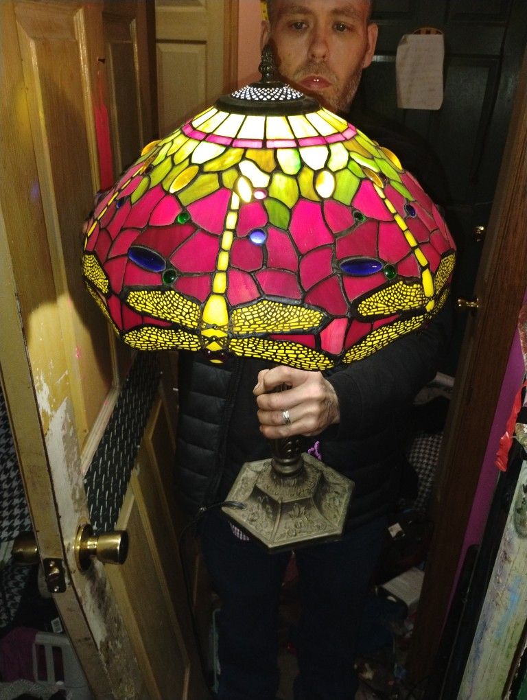 Tiffany Style Vintage Dragon Fly Lamp
