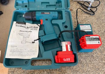 Makita 9.6v Cordless Drill