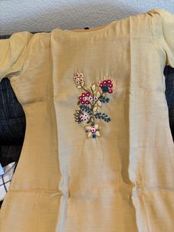 Women New L silk beautiful kurta