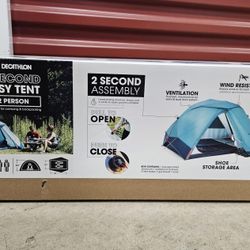 Quechua, 2 Second Easy Waterproof Pop up 43.3 inches, 2 Person Camping Tent