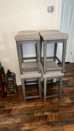 Allen and Roth stools