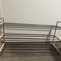 Shoes rack for closet