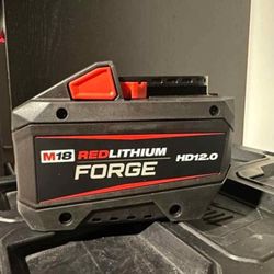 Milwaukee M18 REDLITHIUM FORGE HD 12.0 Ah Battery Pack