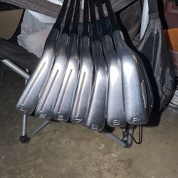 Taylormade P770 irons