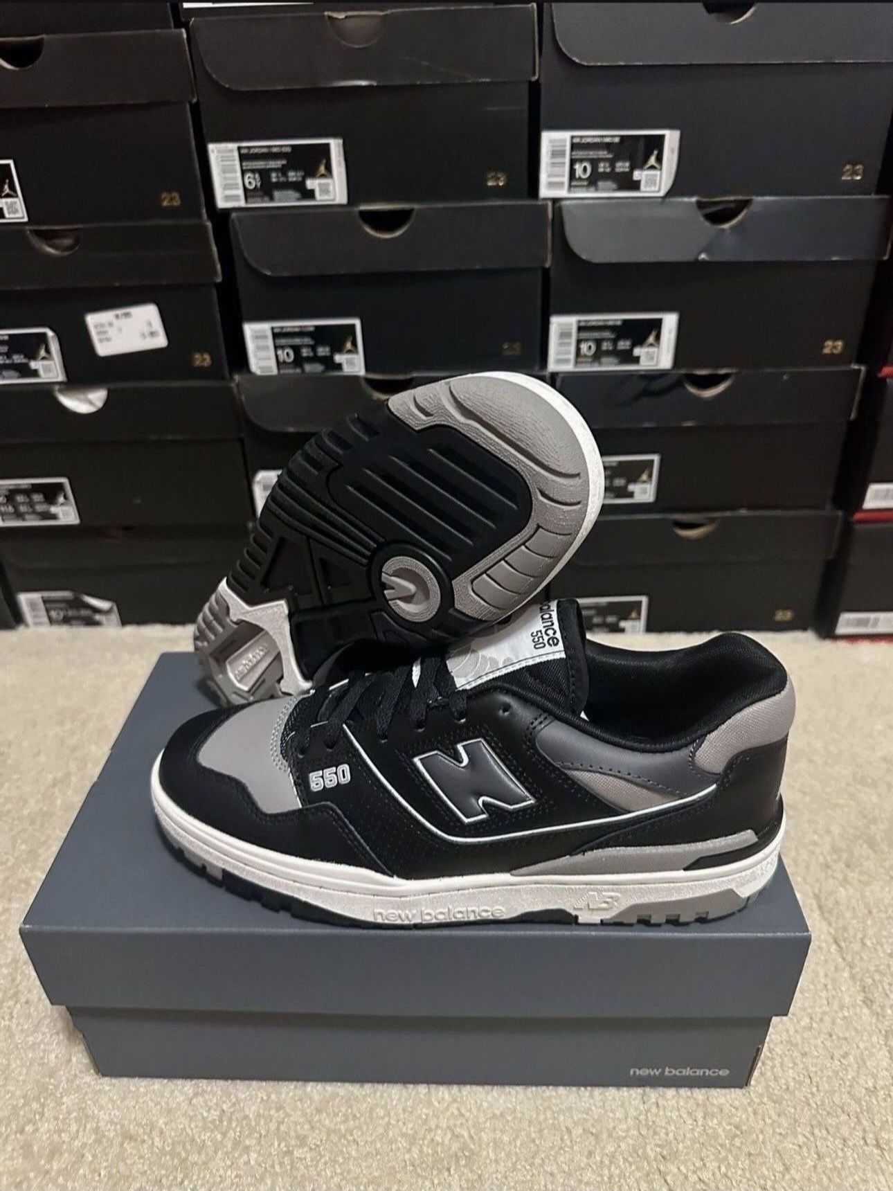 Balance 550 Grey Black /BB550SR1 Size 9 Brand New