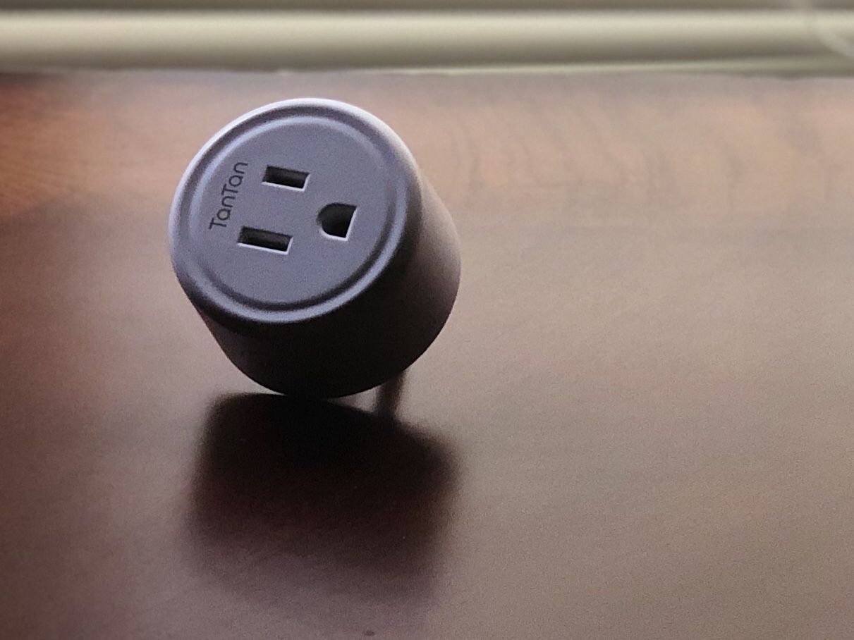 Smart plug