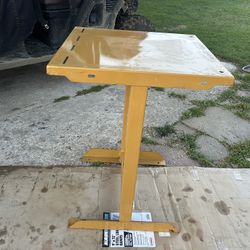 Stand  Table