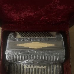 Titano According Vintage 