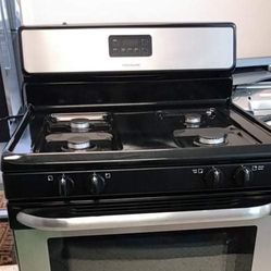 Frigidaire Stainless Steel 4 Burners Gas Stove  For $345