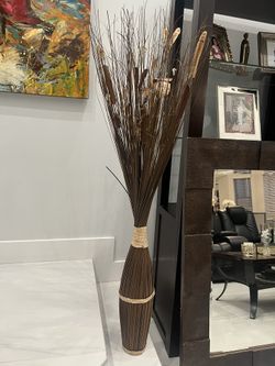 Flower Vase Standing