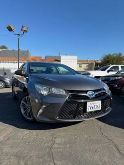 2017 Toyota Camry Hybrid