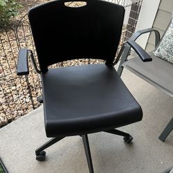 Rolling Office Chair
