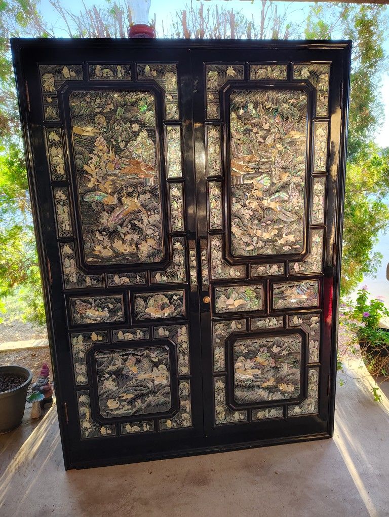 Armoire