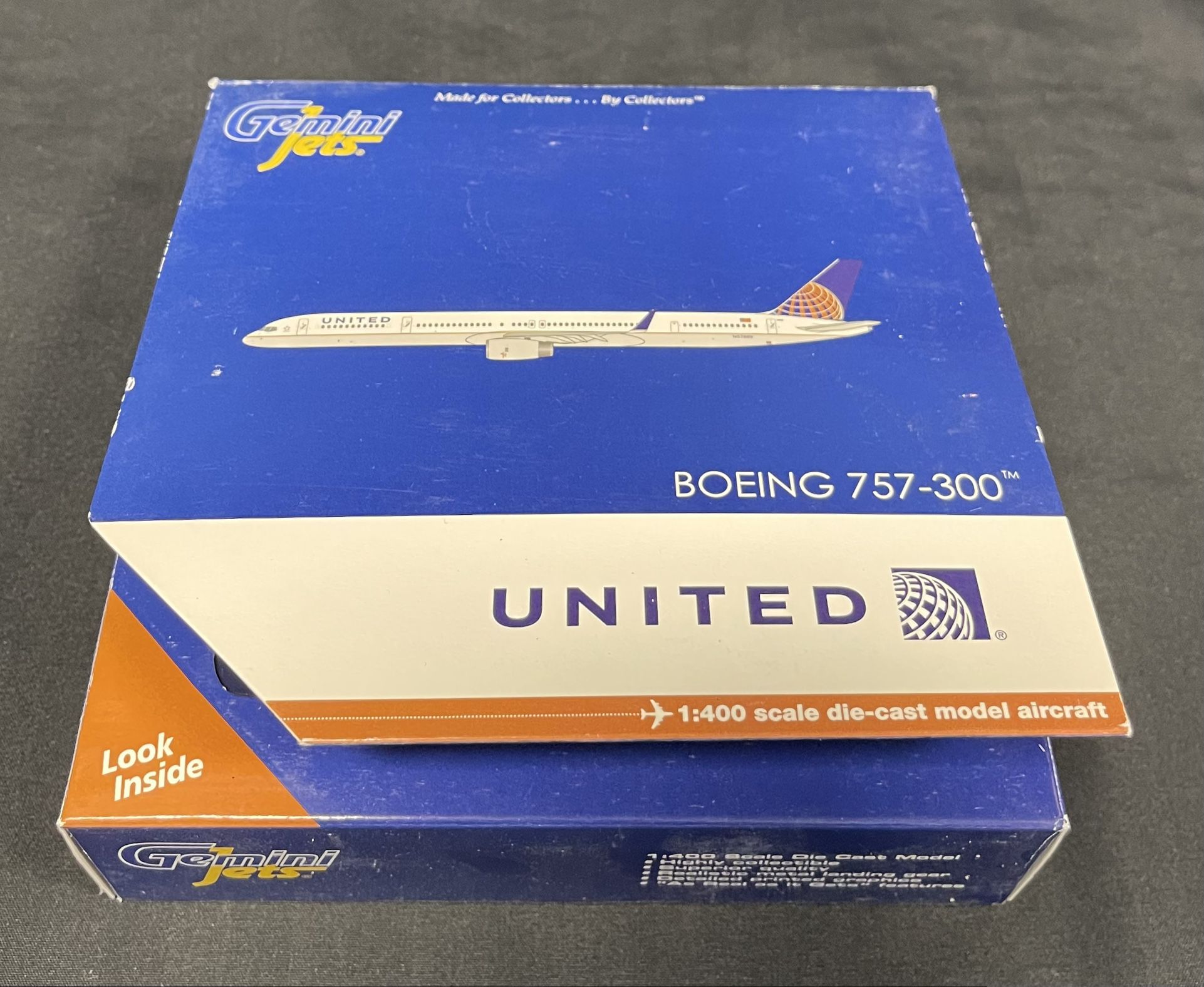 United Boeing 757-300 Model Aircraft 