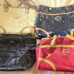 USED COACH PURSE BUNDLE
