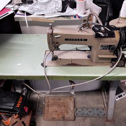 Sewing Machine Consew 230 Maquina De Coser 